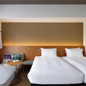 Zimmer mit zwei Einzelbetten